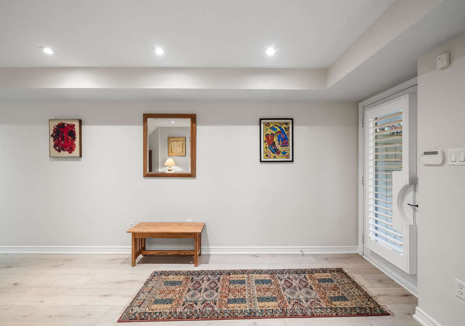 84-woodbine-avenue-toronto-ontario-e12711056