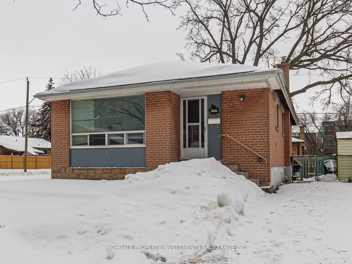 1348-tatra-drive-pickering-ontario-e12711506