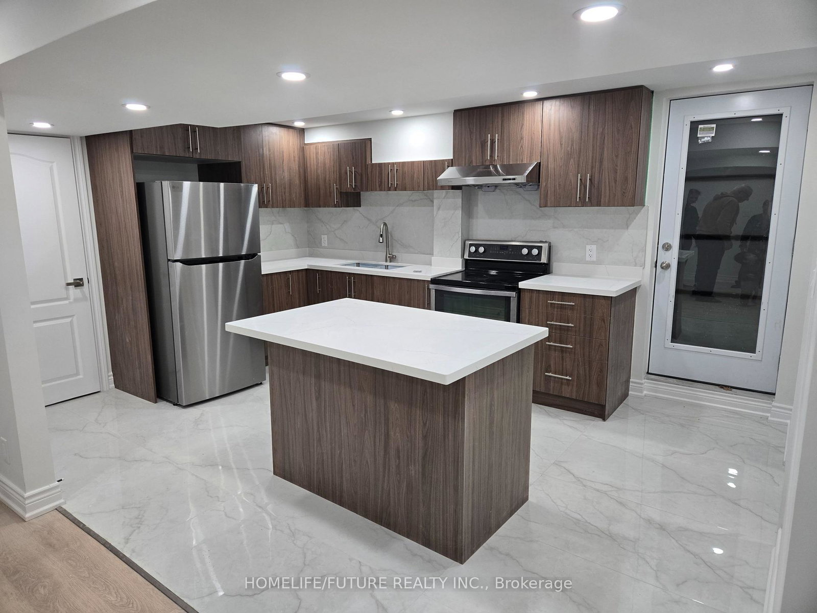 9-milroy-crescent-scarborough-ontario-e12711594