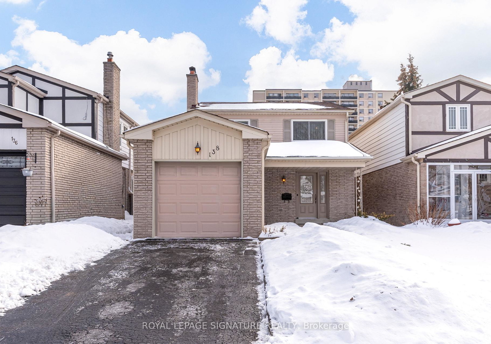 138-greenwich-square-scarborough-ontario-e12711996