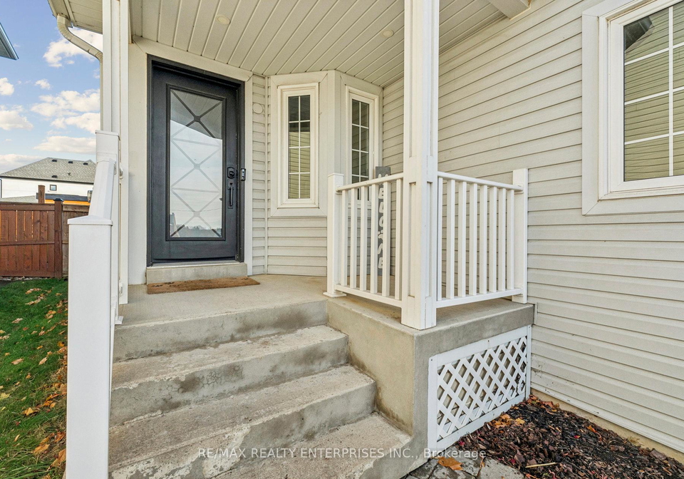 131-watford-street-whitby-ontario-e12712284