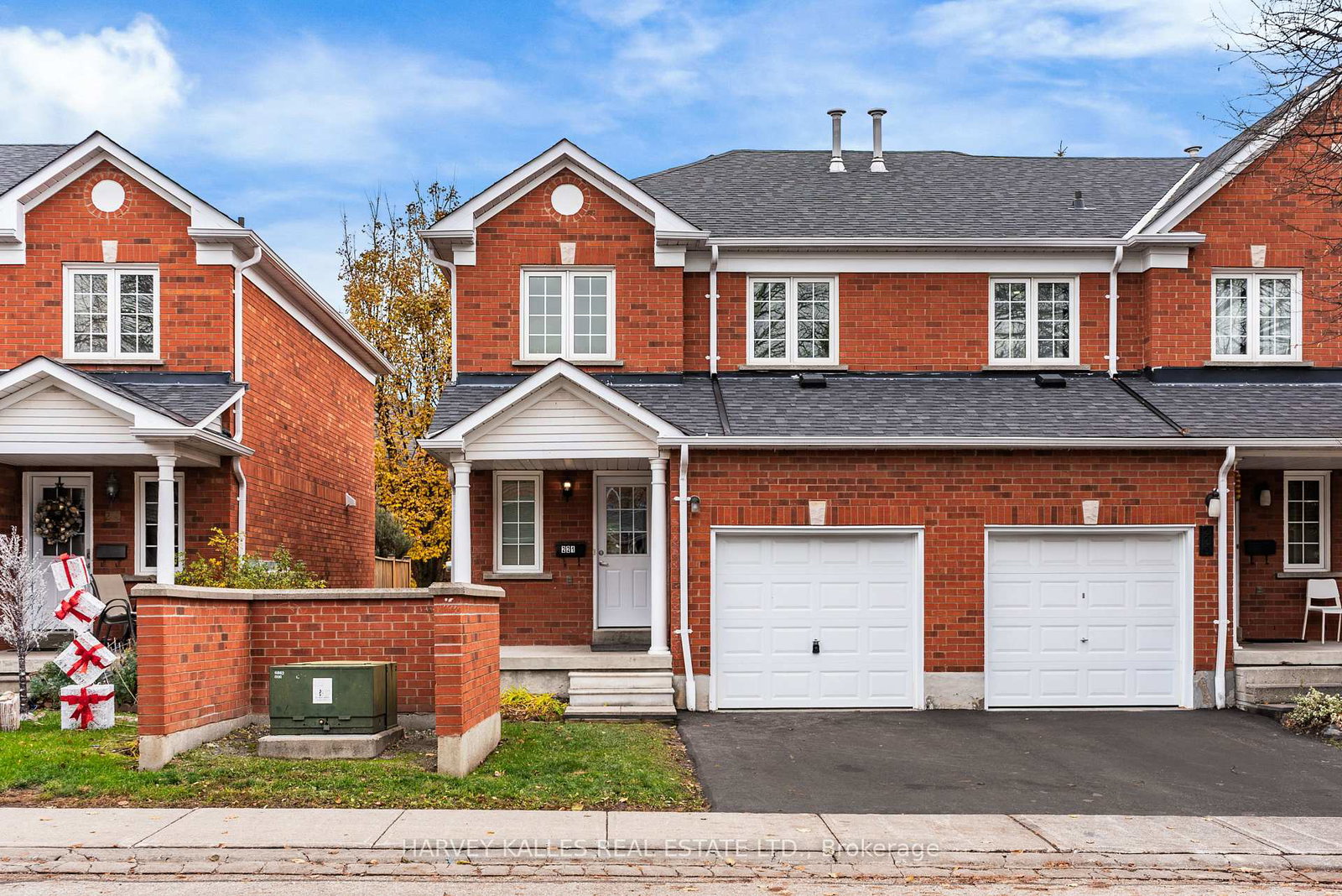 10-bassett-boulevard-whitby-ontario-e12713334