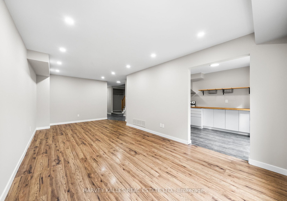 10-bassett-boulevard-whitby-ontario-e12713334