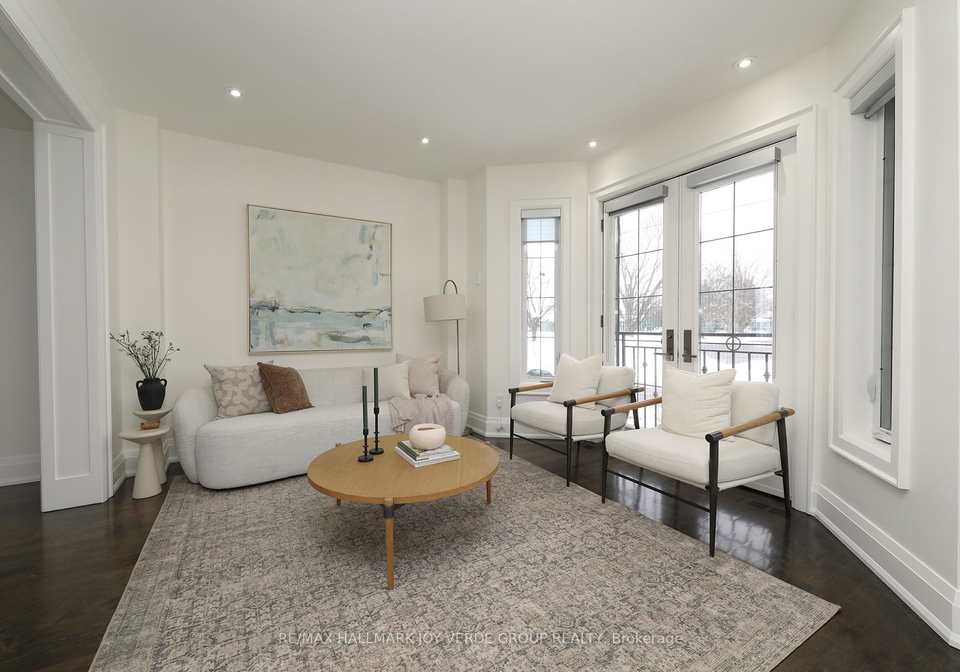 98-roosevelt-road-east-york-ontario-e12713788