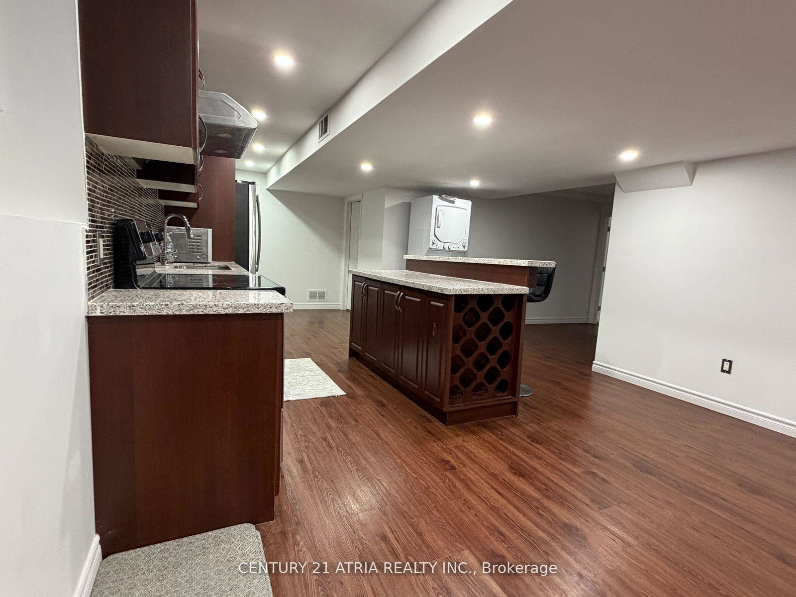 31-seggar-avenue-ajax-ontario-e12713878