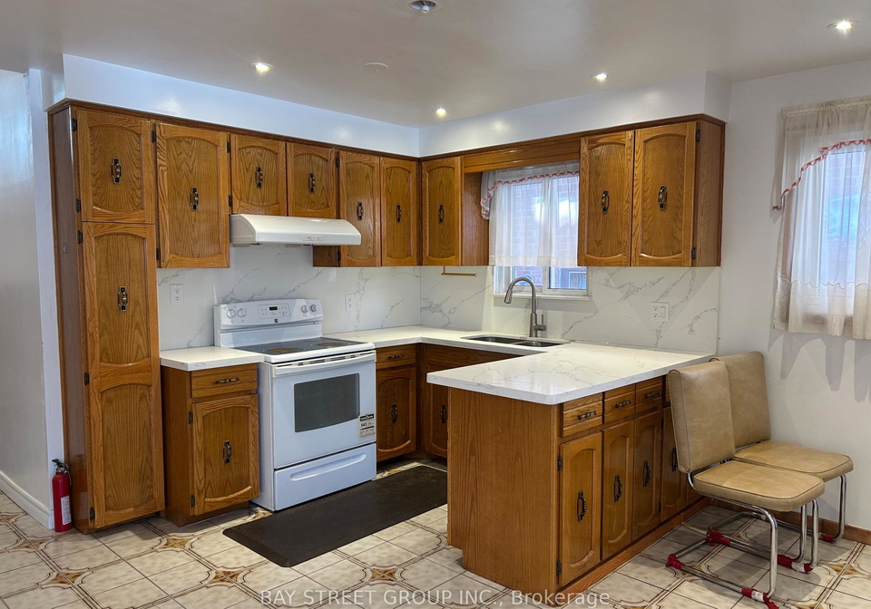 84-burnt-bark-drive-scarborough-ontario-e12714658