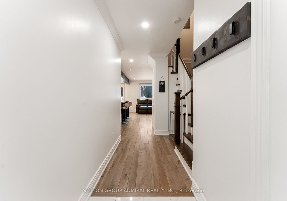 10-bassett-boulevard-whitby-ontario-e12715224