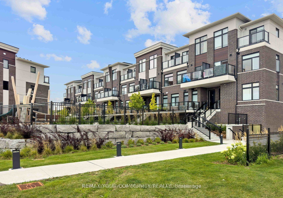 755-omega-drive-pickering-ontario-e12715576