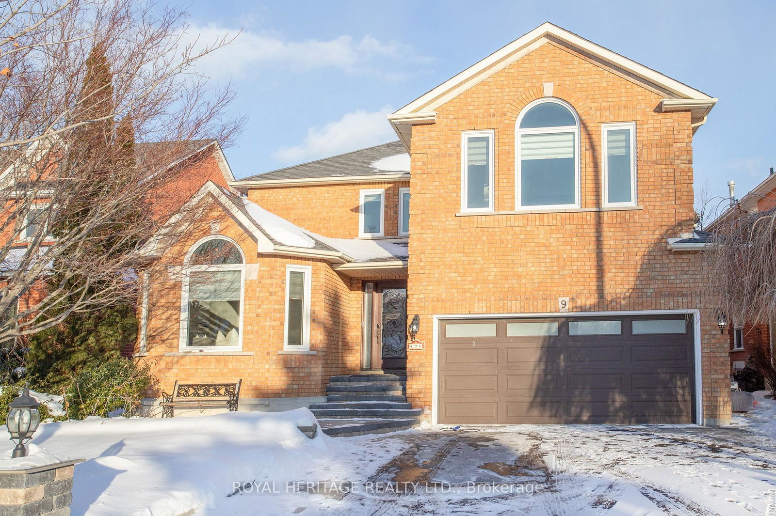 9-sato-street-whitby-ontario-e12716020