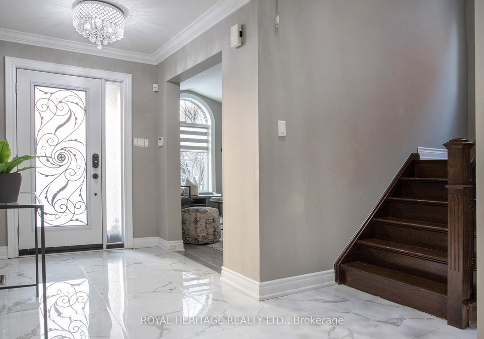 9-sato-street-whitby-ontario-e12716020