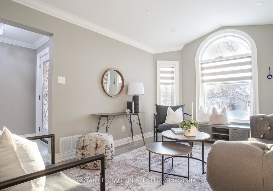 9-sato-street-whitby-ontario-e12716020