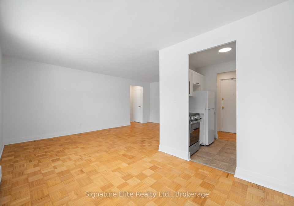 1017-woodbine-avenue-east-york-ontario-e12716596
