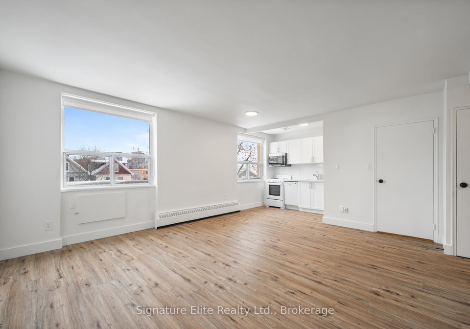 1017-woodbine-avenue-east-york-ontario-e12716602