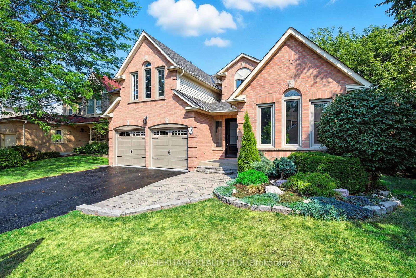 14-balsdon-crescent-whitby-ontario-e12718128