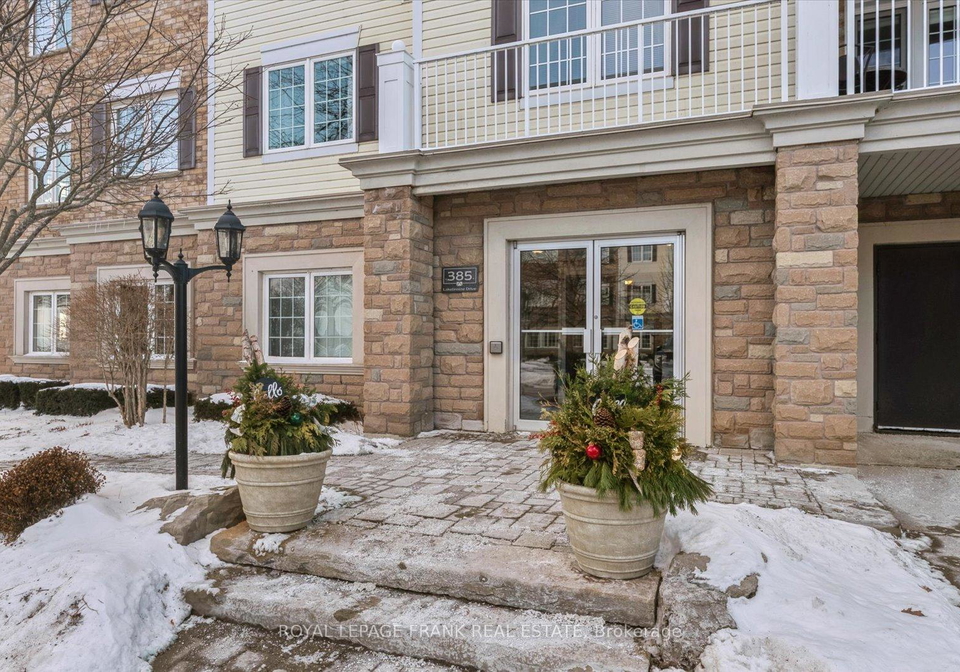 385-lakebreeze-drive-clarington-ontario-e12718836
