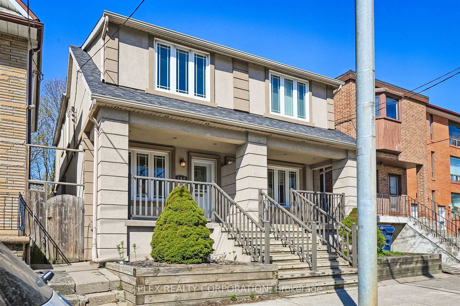 192-coxwell-avenue-toronto-ontario-e12720396