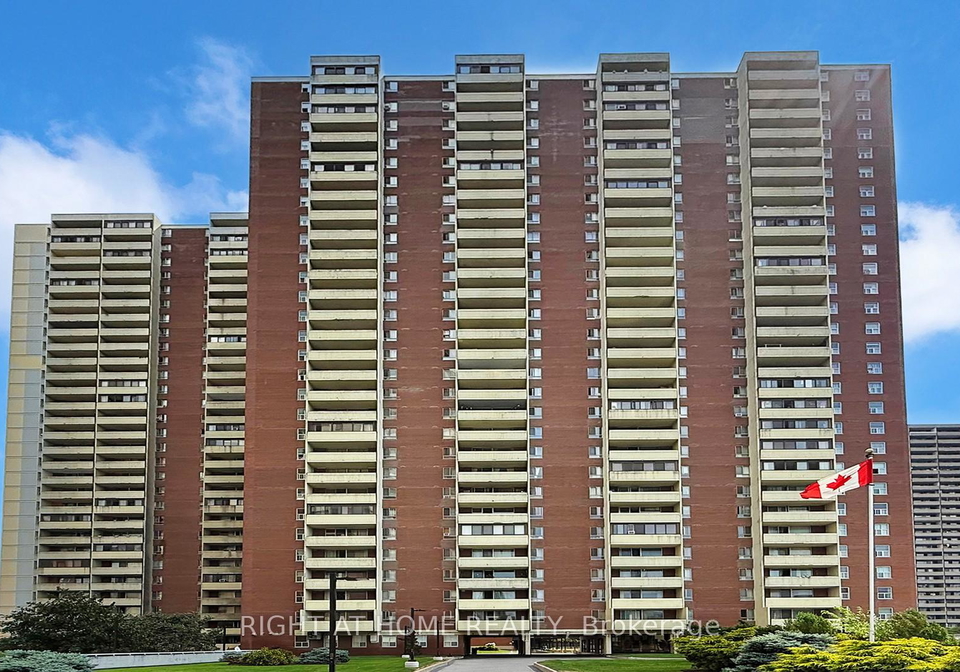 5-massey-square-east-york-ontario-e12720518