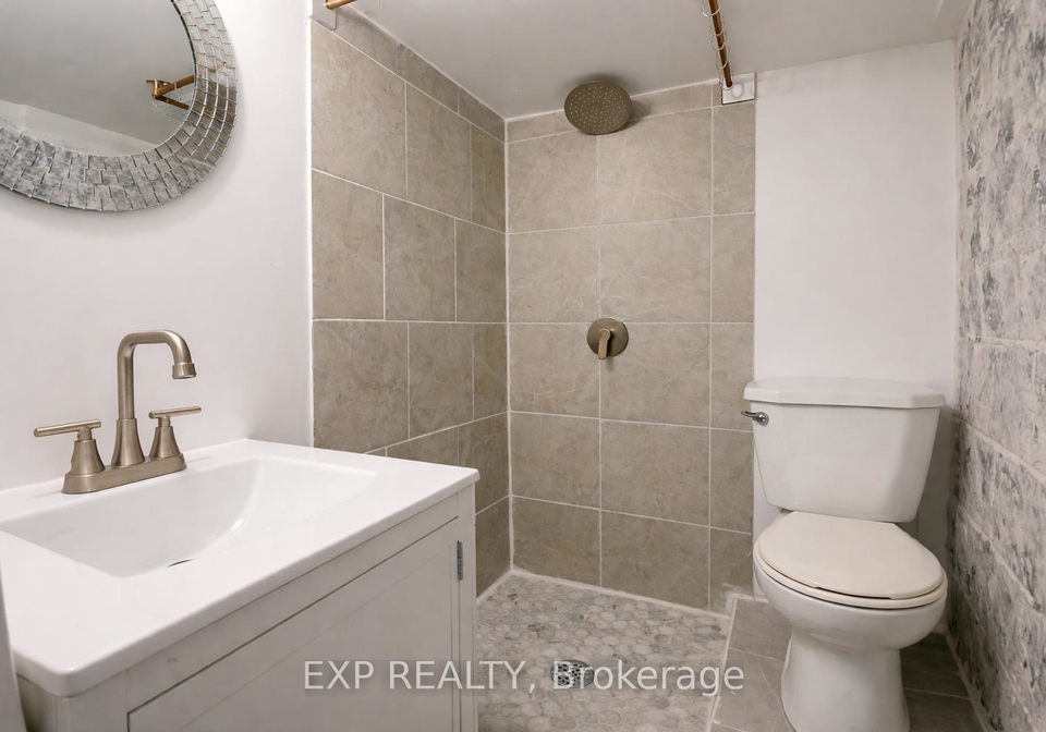 861-cosburn-avenue-east-york-ontario-e12720542