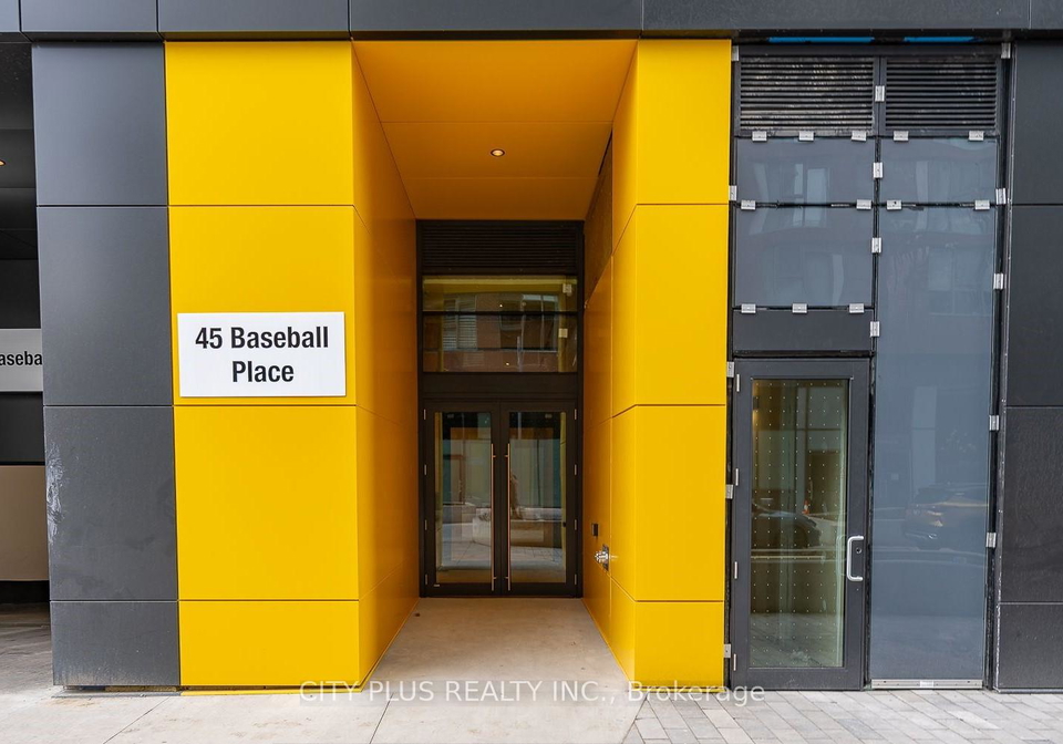45-baseball-place-s-toronto-ontario-e12721286