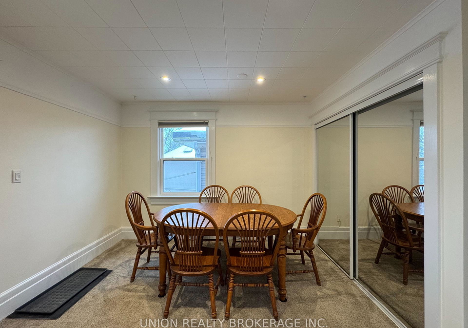 35-hambly-avenue-toronto-ontario-e12721306