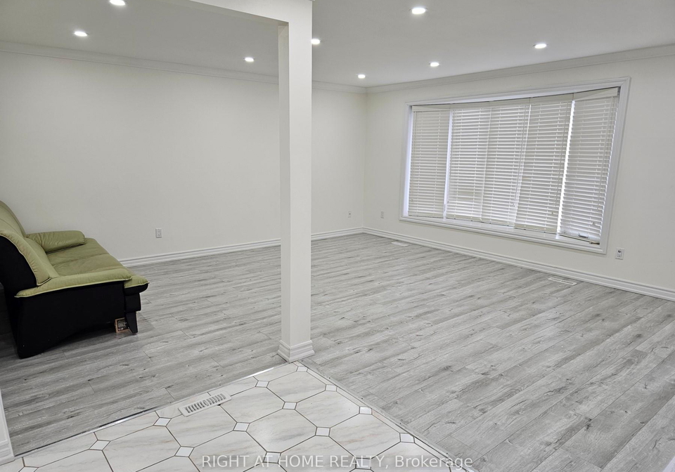 20-hookwood-drive-scarborough-ontario-e12722566
