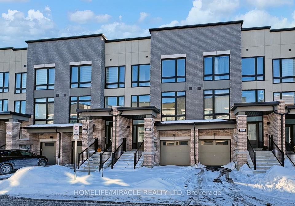 779-heathrow-path-oshawa-ontario-e12723668