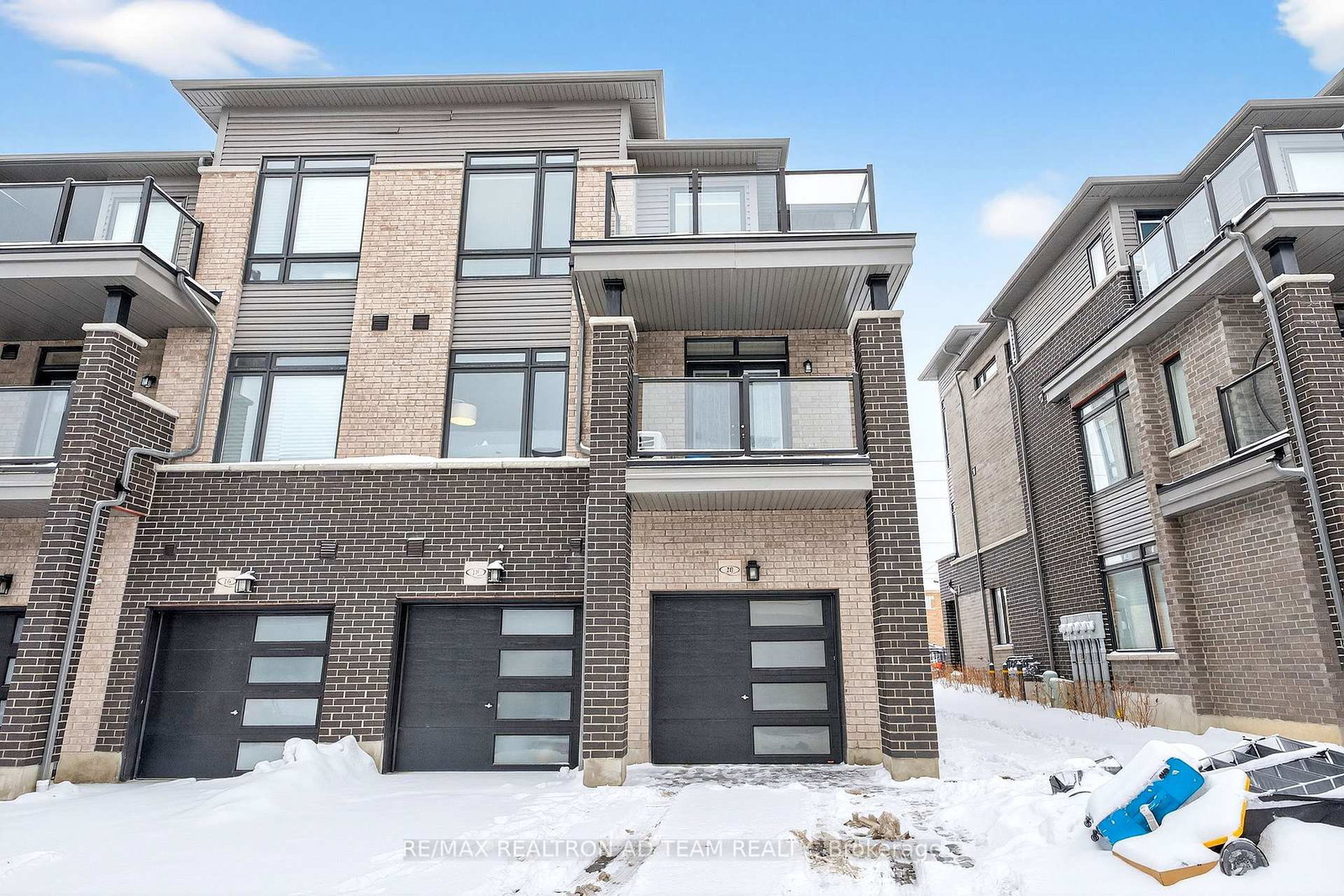 20-emmas-way-whitby-ontario-e12724428