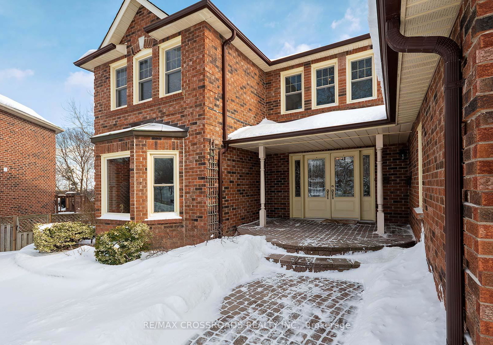 11-sayor-drive-ajax-ontario-e12724776