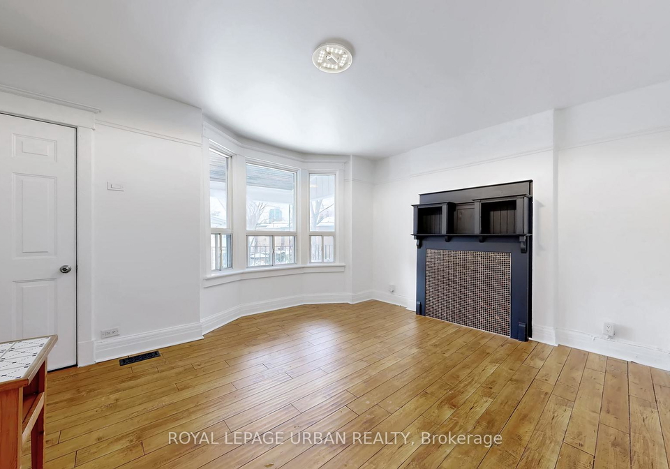 917-carlaw-avenue-east-york-ontario-e12724954