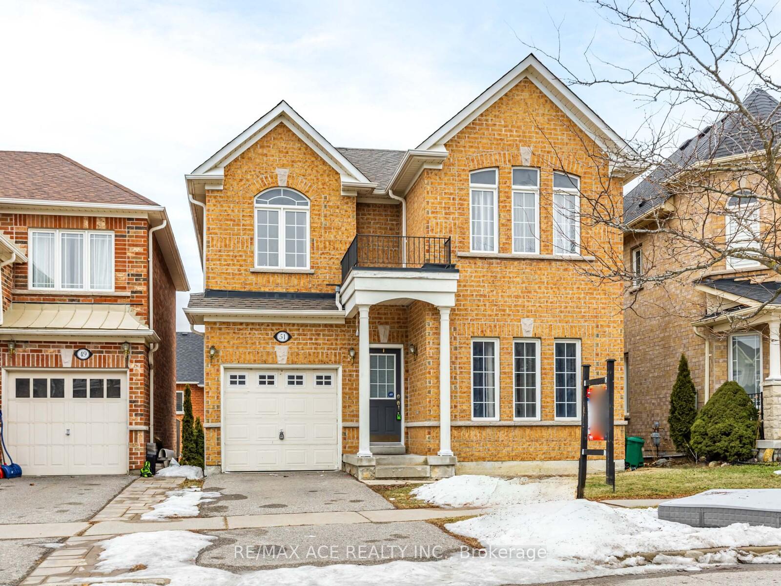 51-styles-crescent-ajax-ontario-e12725036