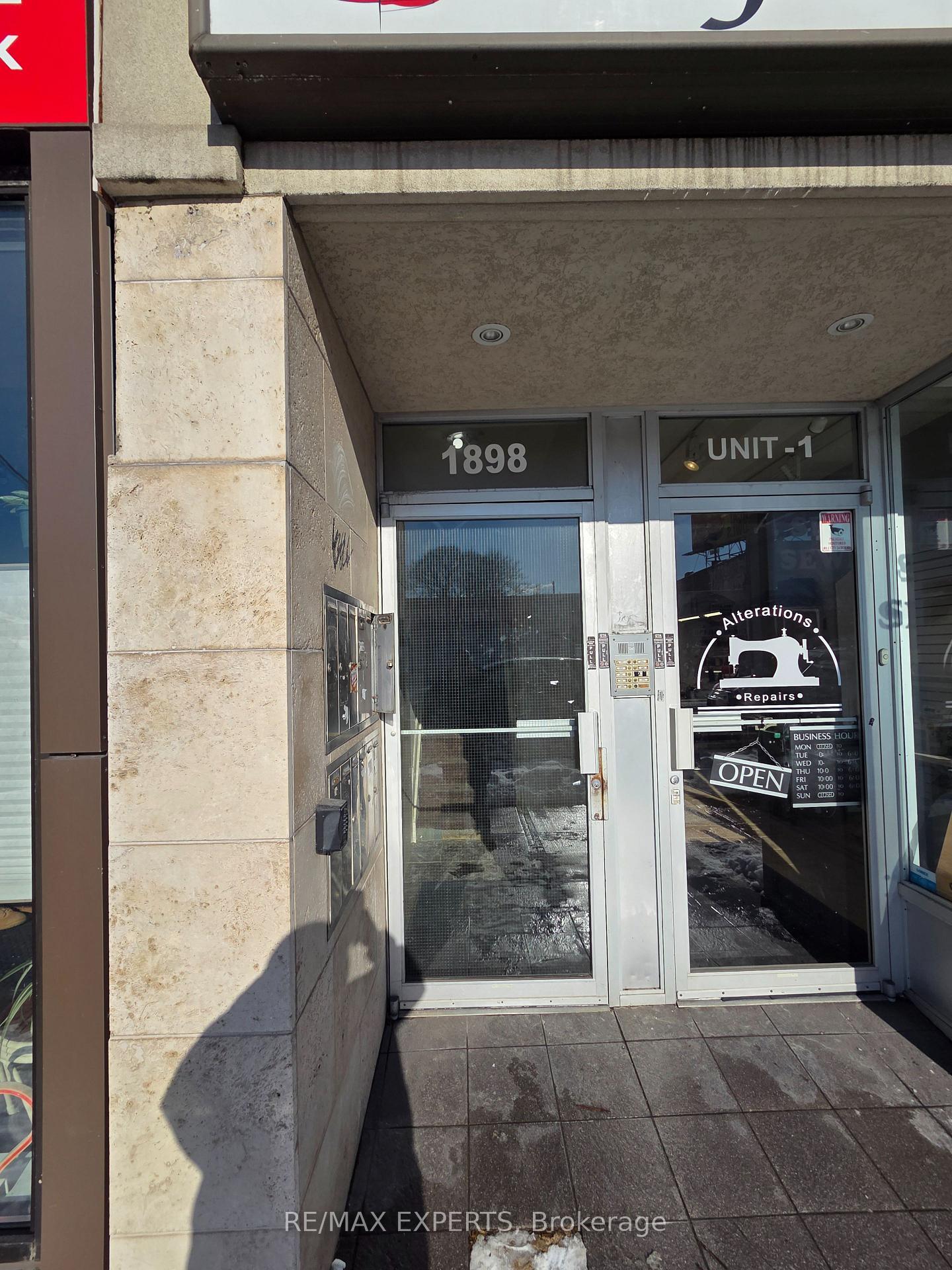 1989-danforth-avenue-east-york-ontario-e12725050