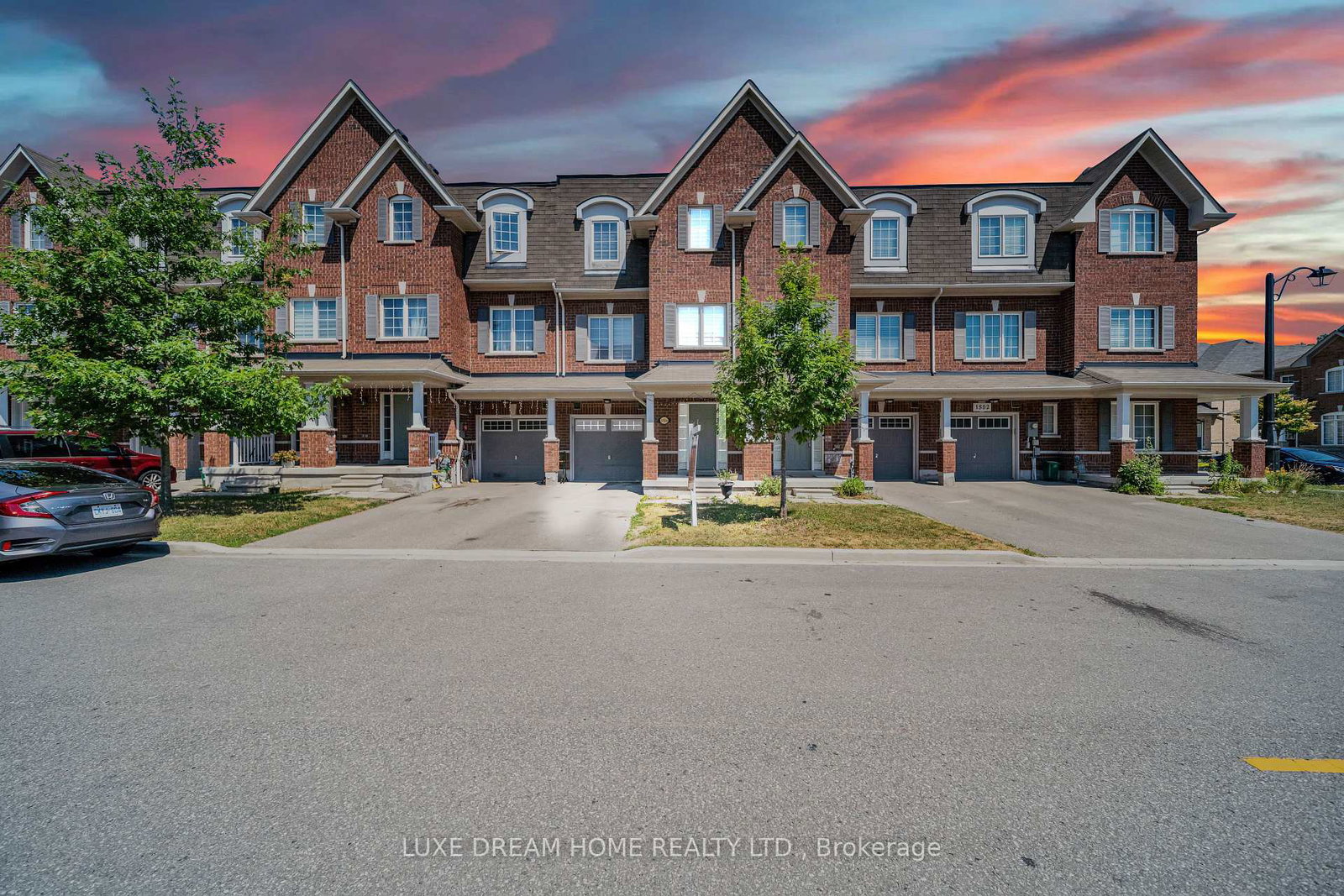 1506-dusty-drive-pickering-ontario-e12725292