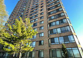 55-bamburgh-circle-scarborough-ontario-e12725620