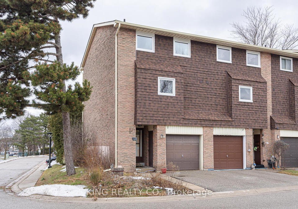 35military-trail-scarborough-ontario-e12727608