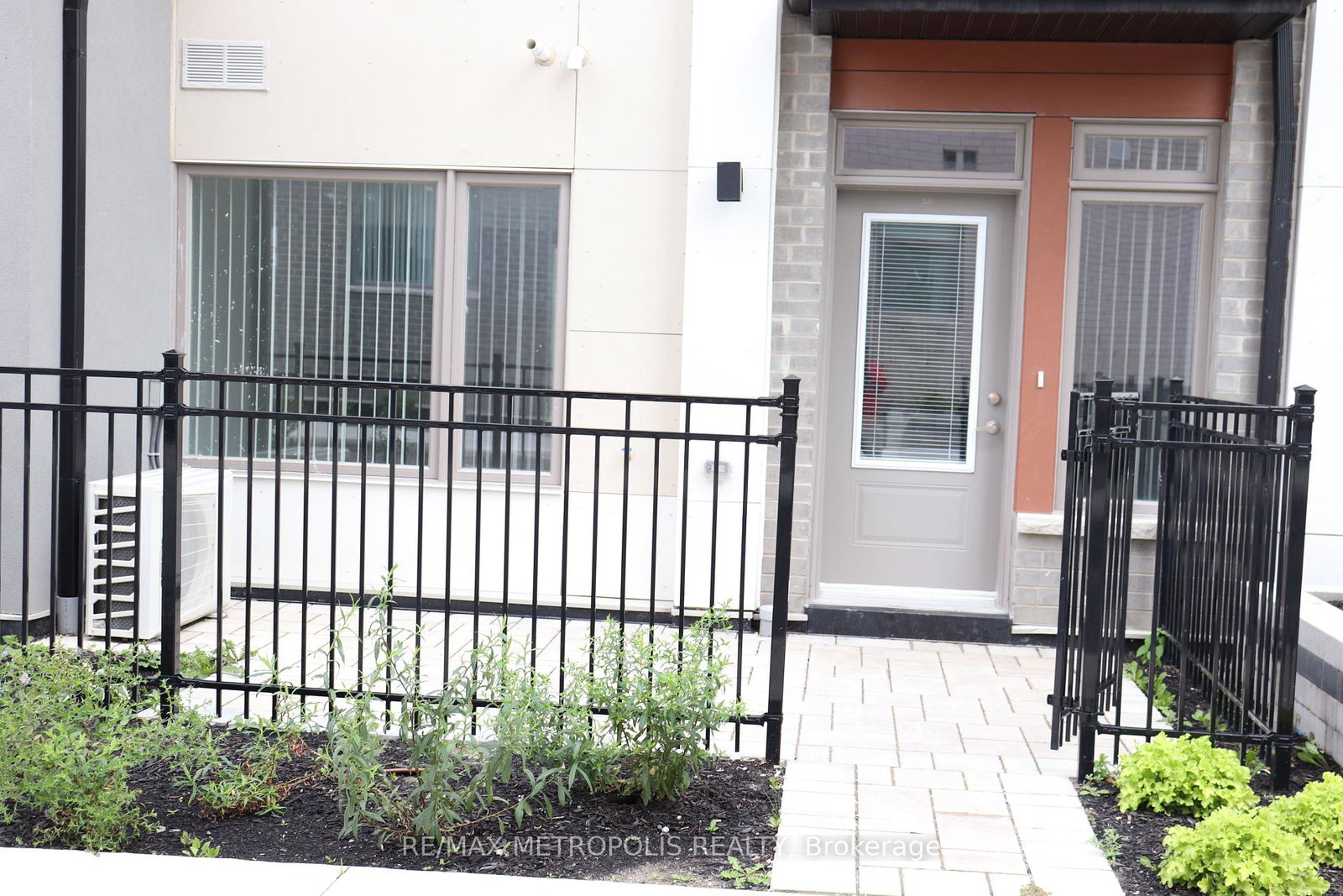 40-orchid-place-drive-scarborough-ontario-e12727856