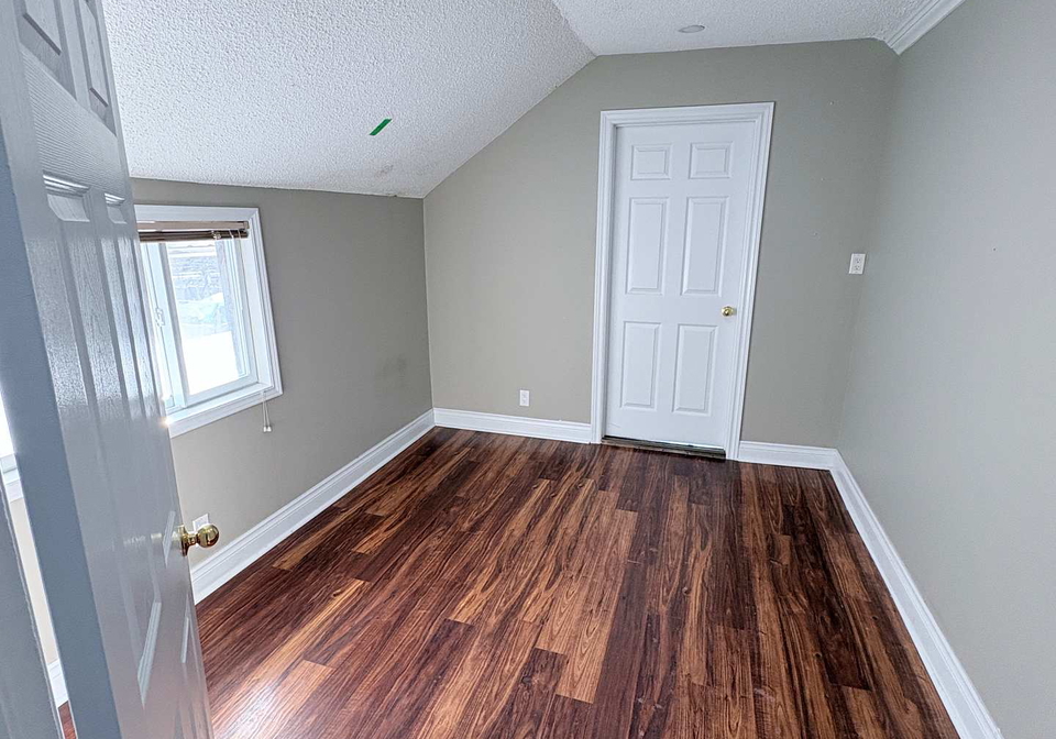 94-park-road-s-oshawa-ontario-e12727868