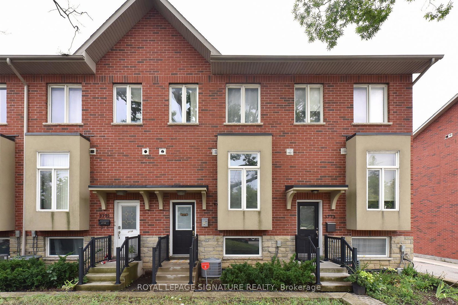 3775-a-st-clair-avenue-scarborough-ontario-e12728576