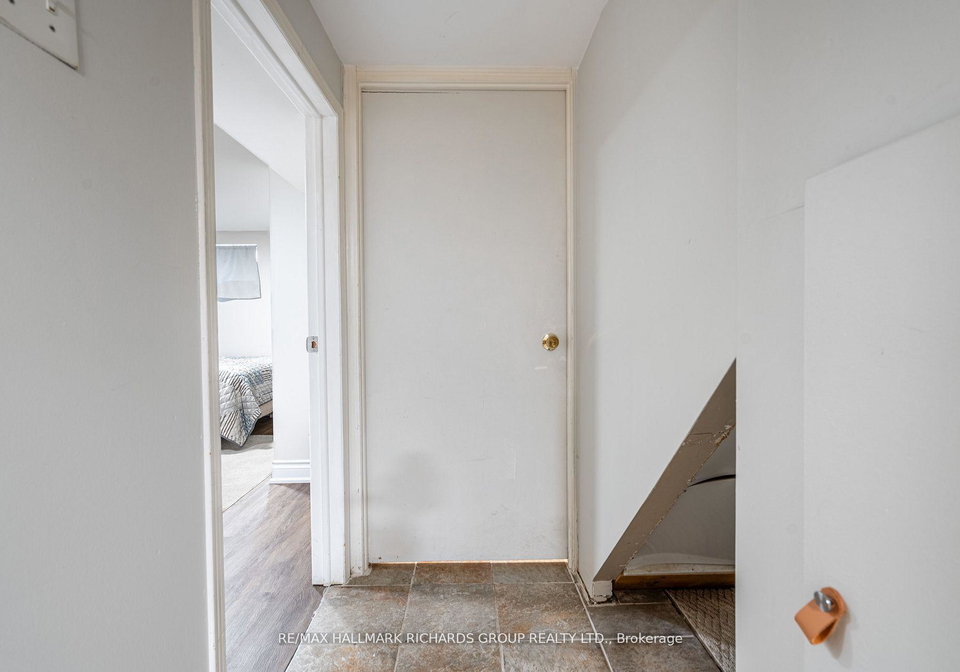 159-bellefair-avenue-toronto-ontario-e12728586