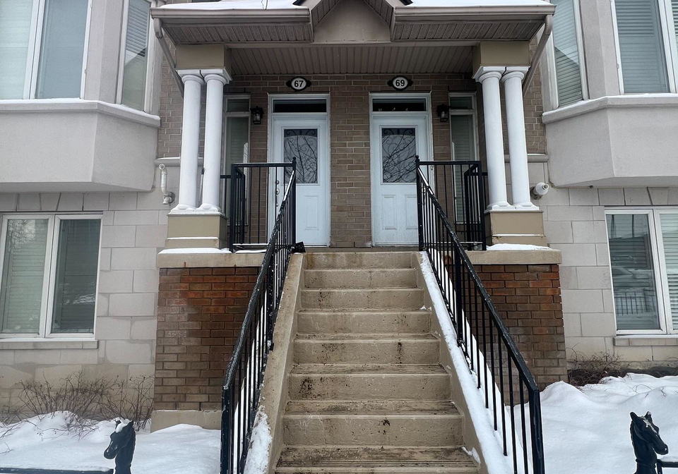 61-town-centre-court-scarborough-ontario-e12728754