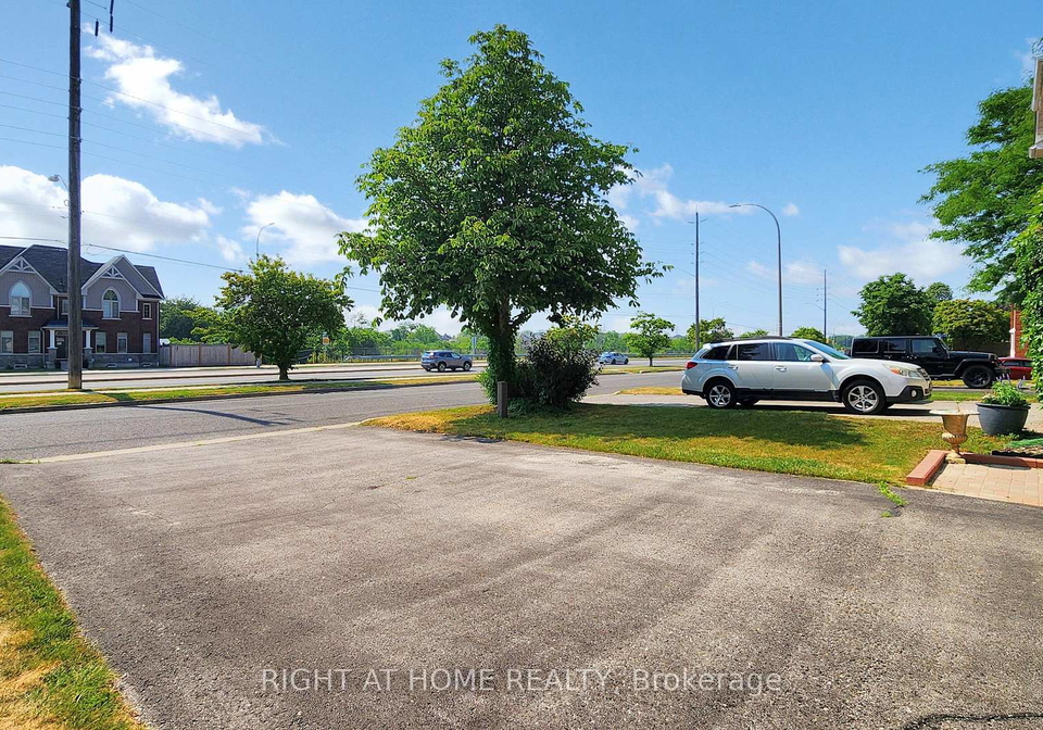 46-furrow-drive-whitby-ontario-e12729096