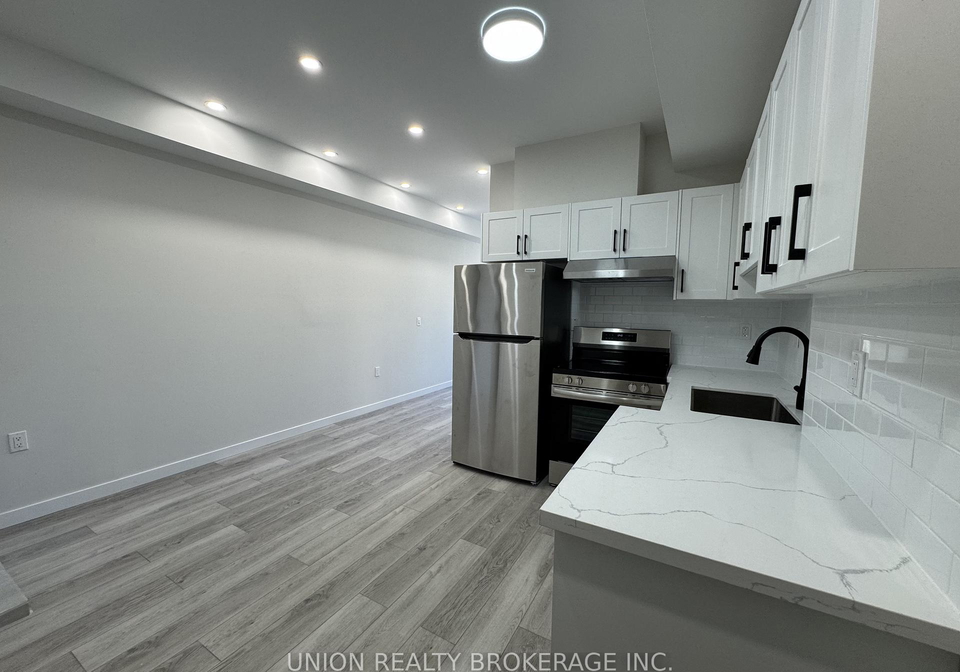 1184-queen-street-e-toronto-ontario-e12729200