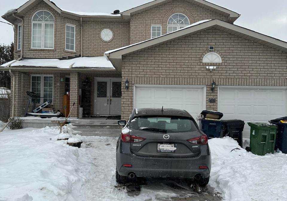 137-yardley-avenue-east-york-ontario-e12730736