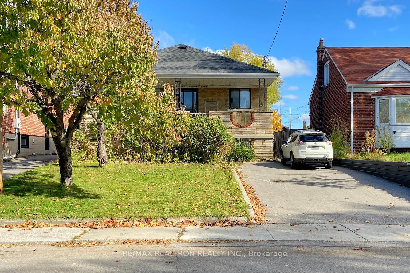 19-lilian-drive-scarborough-ontario-e12731192