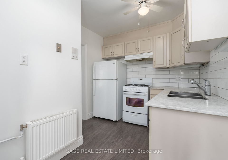 8-brookmount-road-toronto-ontario-e12731408
