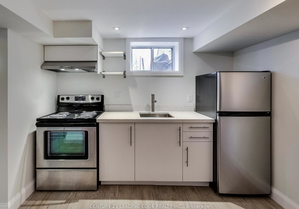 491-cosburn-avenue-east-york-ontario-e12731670