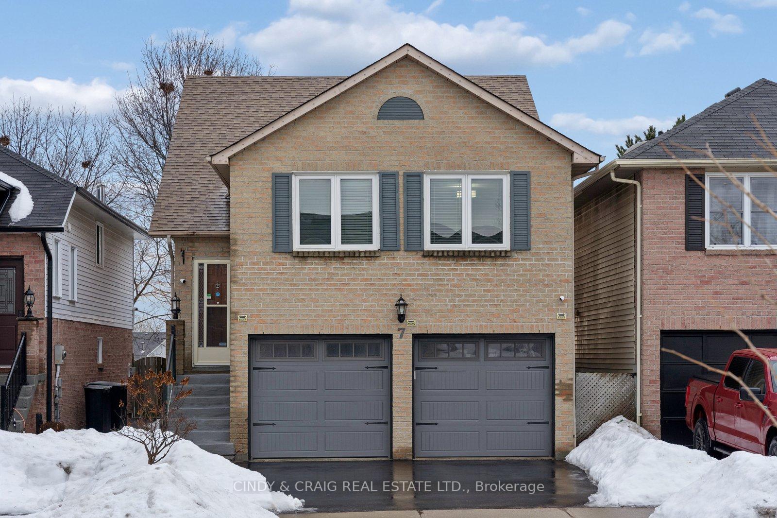 7-empire-crescent-clarington-ontario-e12731840