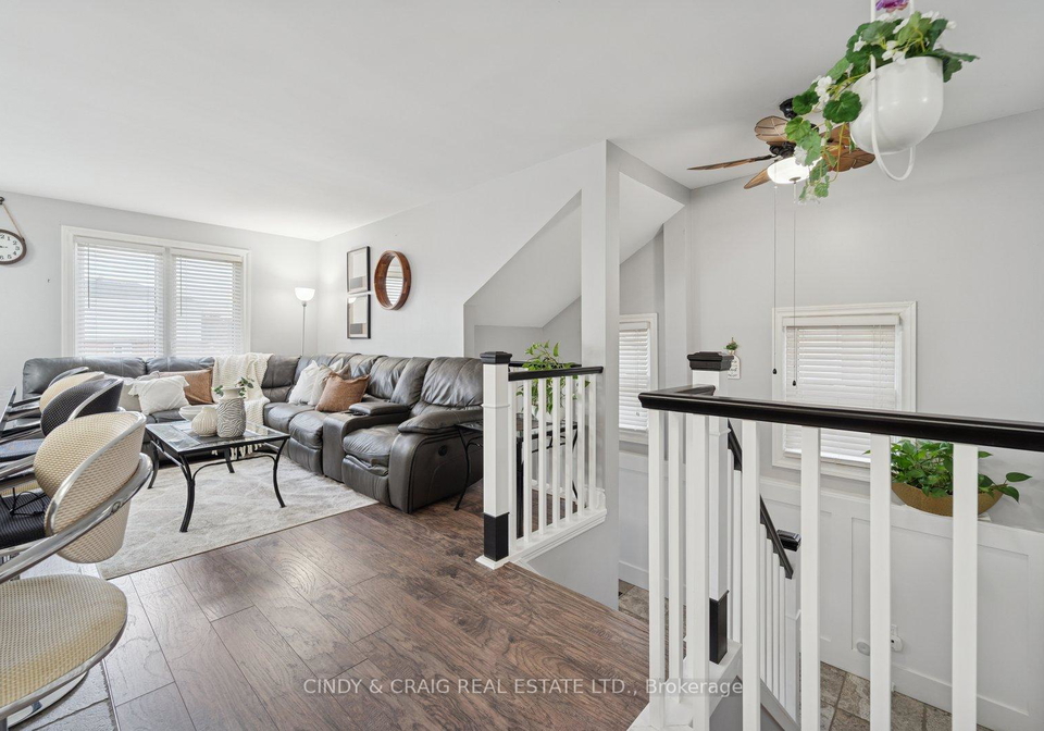 7-empire-crescent-clarington-ontario-e12731840
