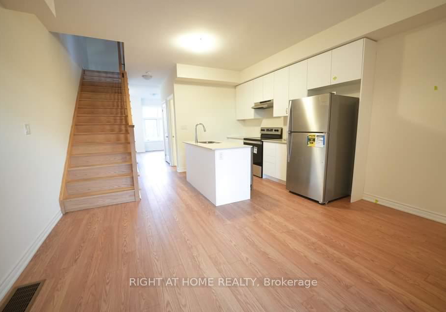 436-okanagan-path-oshawa-ontario-e12731862