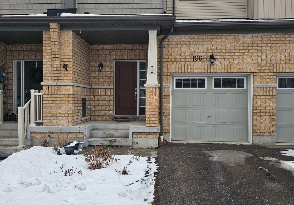 106-nearco-gate-n-oshawa-ontario-e12732294