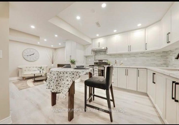 30-ball-crescent-whitby-ontario-e12734074